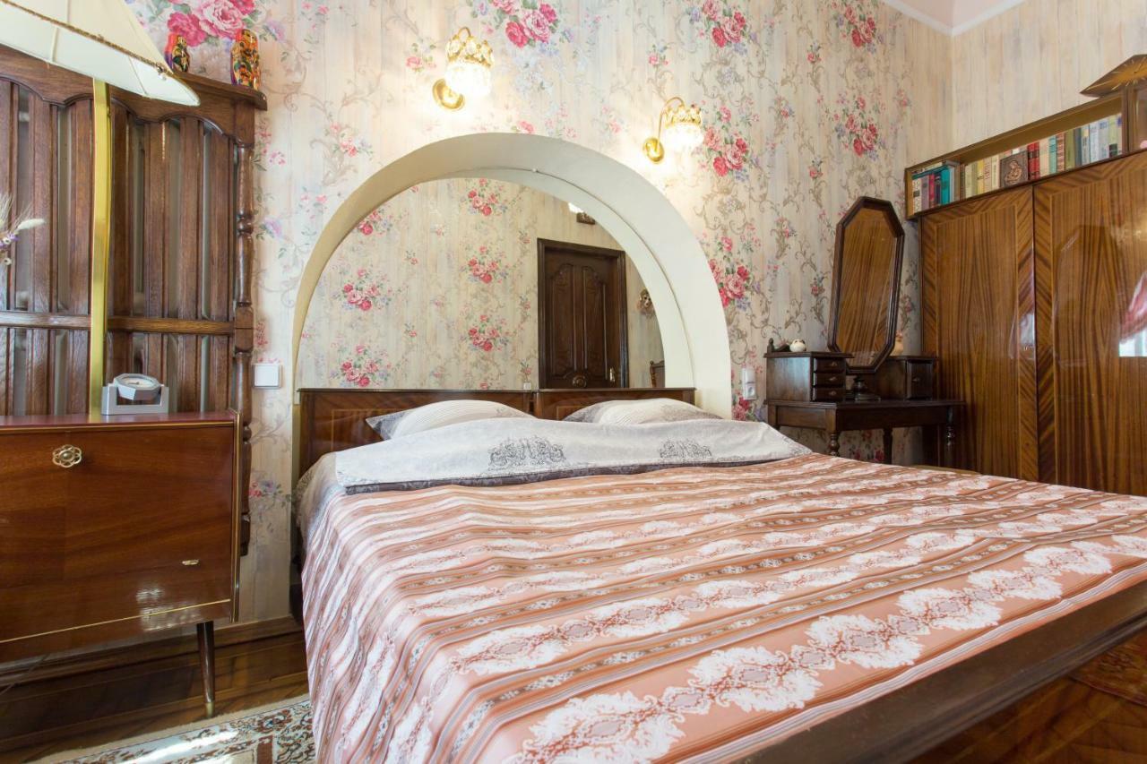Apartment In The Center Of Kharkiv Carcóvia Exterior foto